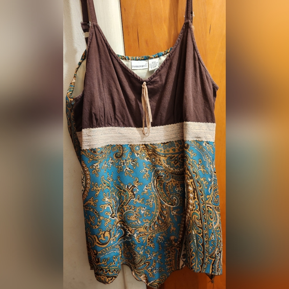 Y2K Women's paisley layered cami, early 2000's bohemian style